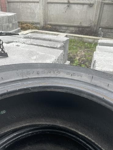 набор ключей 216 предметов: Комплект летних шин 185/65 R14 86H - Количество: 4 штуки - Тип — 3