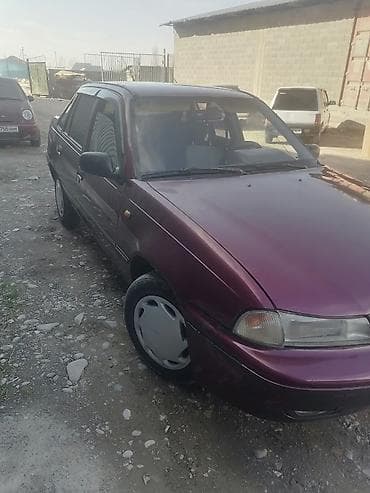 r18 5100: Daewoo Nexia: 2004 г., Бензин, Седан — 2