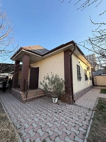 4 bedroom: В продаже добротный дом в районе Ахунбаева/Бакаева 2 линия от — 2