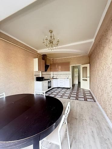 2 бөлмө, 100 м², Алтын чарчы Элитка, 3 кабат, Евро оңдоо