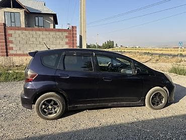 багаж 124: Honda Fit: 2010 г., Автомат, Бензин, Хэтчбэк — 4