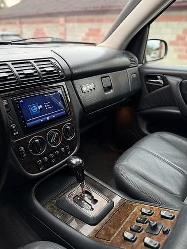 4х4 машина: Mercedes-Benz ML-Class AMG: 2001 г., 5.5 л, Автомат, Бензин, Седан — 6