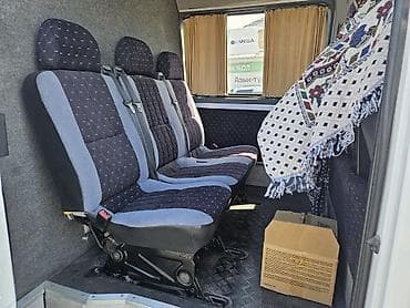 Пассажиро-грузовой фургон Mercedes-Benz (тип Sprinter/Vito класс)