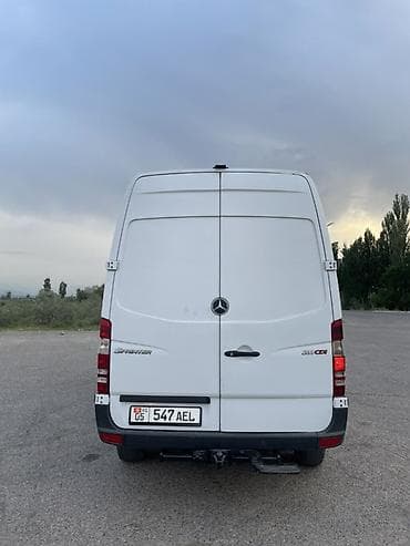 mercedesbenz spr: Легкий грузовик, Mercedes-Benz — 3