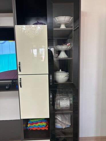 срочно связи переездом: Гарнитур для зала, Б/у, МДФ, Самовывоз — 2