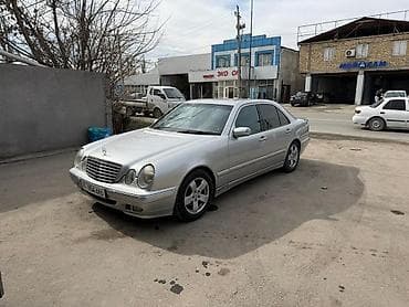 Mercedes-Benz E-Class: 2001 г., 3.2 л, Автомат, Бензин, Седан