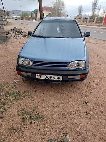 toyota axio: Volkswagen Golf: 1994 г., Ручные, Хэтчбэк — 1