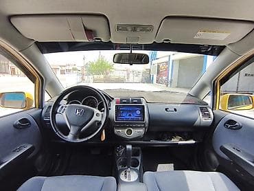 Продажа авто: Honda Jazz: 2008 г., 1.4 л, Вариатор, Бензин, Хэтчбэк — 6