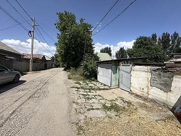 50 000: Продаётся пол дома в районе Карагачёвой рощи! Дом — 70 м², участок — — 10