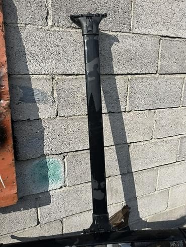 литые диски: Аэродинамические стойки багажника на крышу автомобиля (пара) - Тип — 2