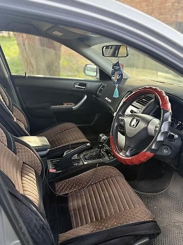 Продажа авто: Honda Accord: 2004 г., 2 л, Автомат, Бензин, Седан — 3