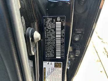 toyota hiace: Toyota Prius: 2019 г., 1.8 л, Автомат, Гибрид, Хэтчбэк — 10