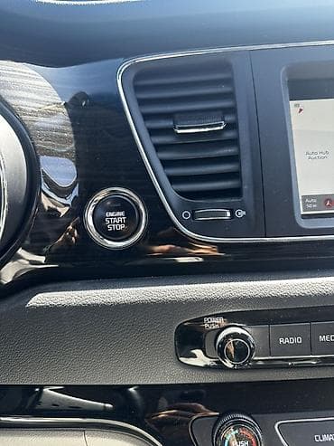 Продажа авто: Kia Carnival: 2019 г., 2.2 л, Автомат, Дизель, Минивэн — 10