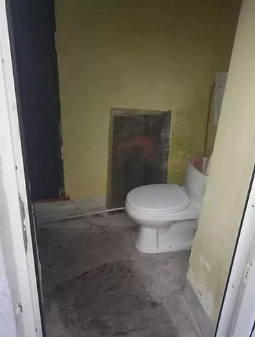 дом м: 4 комнаты, С мебелью частично — 4