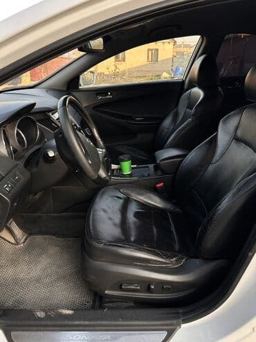 Водный транспорт: Hyundai Sonata: 2010 г., 2 л, Автомат, Газ — 4