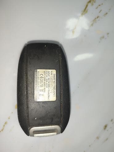 r18 22560: Ключ Hyundai 2017 г., Оригинал — 2