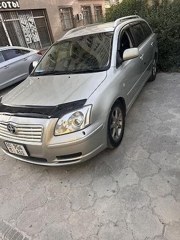 Toyota Avensis: 2004 г., 2 л, Автомат, Бензин, Универсал at lalafo.kg Toyota Avensis: 2004 г., 2 л, Автомат, Бензин, Универсал