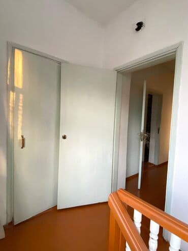 дом тец 2: Үй, 216 кв. м, 5 бөлмө, Менчик ээси, Эски ремонт — 3