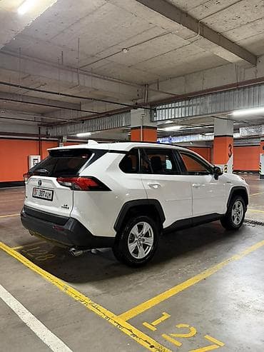 byd e5 2020: Toyota RAV4: 2020 г., 2.5 л, Гибрид, Кроссовер — 7