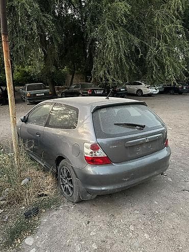 Honda Civic: 2004 г., Дизель, Хэтчбэк — 2