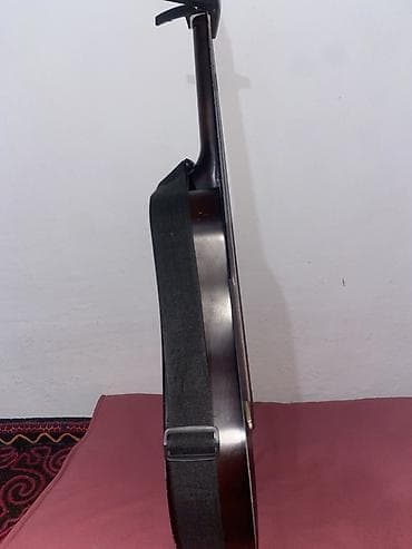 сумка токмок: Цена договорная. Акустическая гитара шестиструнная. Есть доставка В — 4