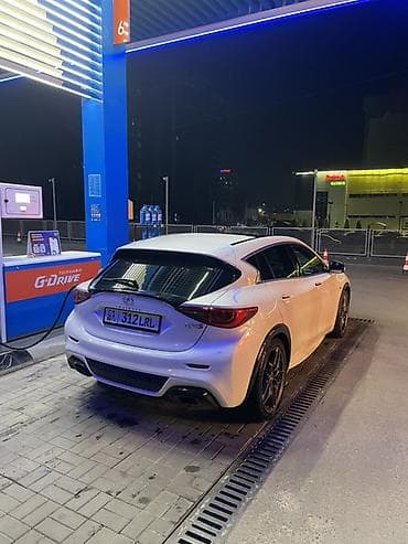 Продажа авто: Infiniti : 2017 г., 2 л, Хэтчбэк — 2