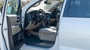 на секвойя: Сдаю Toyota Sequoia, Посуточно, Без водителя, | Залог, Водительские права — 3