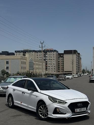 crown 2018: Hyundai Sonata: 2018 г., Седан — 3