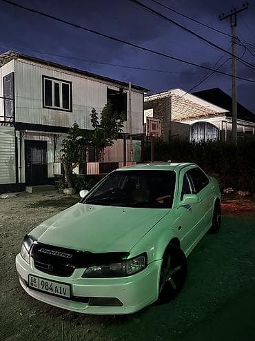 Honda Accord: 2000 г., 2 л, Автомат, Бензин, Седан
