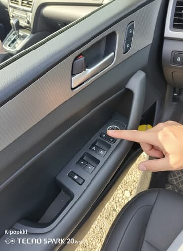 дополнительные приборы: Hyundai — оригинальный интерьерный комплект и электрооснащение — 1