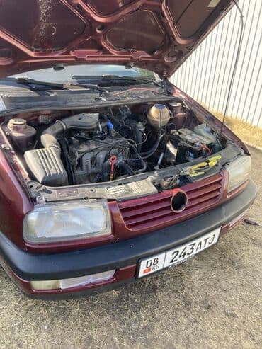 tesla pi: Volkswagen Vento: 1992 г., 1.8 л, Механика, Бензин, Седан — 10