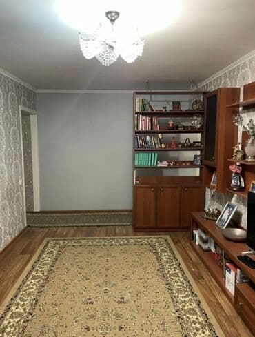 чат кол: 3 бөлмө, 57 м², 104-серия, 2 кабат, Косметикалык ремонт — 2