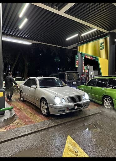 forester 2020: Mercedes-Benz E-Class: 2001 г., 3.2 л, Автомат, Бензин, Седан — 3