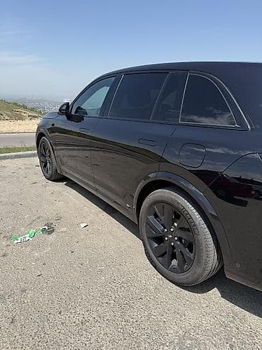 byd y: Lixiang L7: 2023 г., 1.5 л, Гибрид, Кроссовер — 2