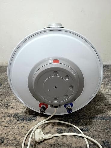 щелевая лампа: Б/у аристон 50л мощность 1.5kw рабочий состояние хороше хороше — 2