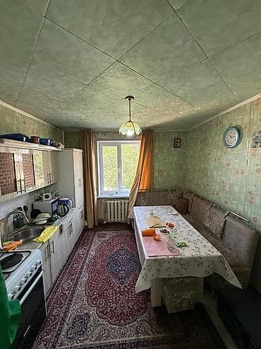 дом барачного типа: 4 комнаты, 74 м², 1 этаж, Косметический ремонт — 8