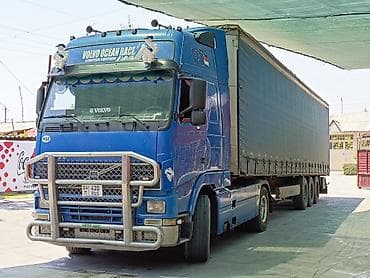 Тягач, Volvo, 2000 г., Тентованный