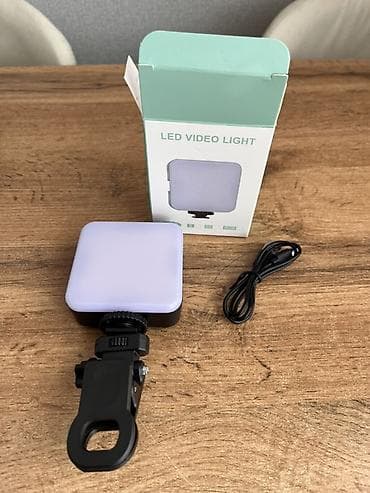 свет для видео: LED видеосвет с клипсой и USB-кабелем Компактная квадратная — 2