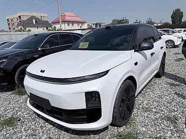 range rove: Lixiang L6: 2024 г., 1.5 л, Автомат, Гибрид, Кроссовер — 7