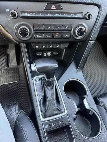 smart open: Kia Sportage: 2018 г., Кроссовер — 7