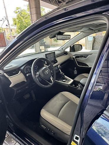 транзитный: Toyota RAV4: 2021 г., 2.5 л, Вариатор, Гибрид, Кроссовер — 6