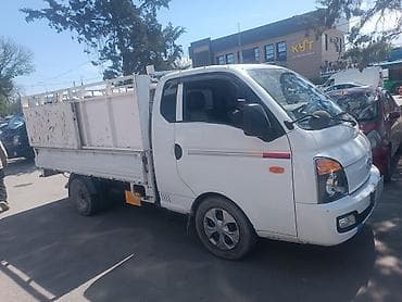 Услуги грузоперевозок на малотоннажных автомобилях. портер такси at lalafo.kg Услуги грузоперевозок на малотоннажных автомобилях. портер такси