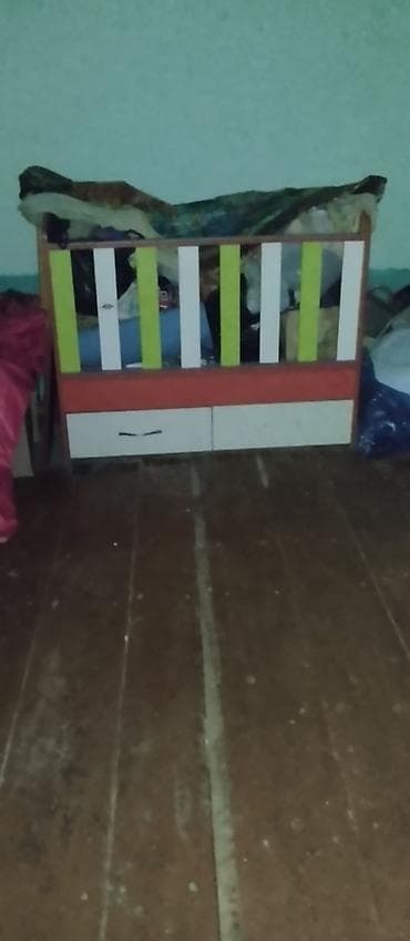 детские кухни бишкек: Люлька, Б/у, Качалка, Металл, цвет - Зеленый — 3