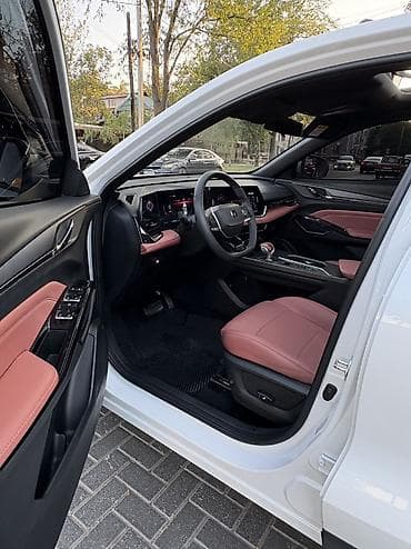 Унаа: Changan X5 Plus: 2025 г., 1.5 л, Робот, Бензин — 8