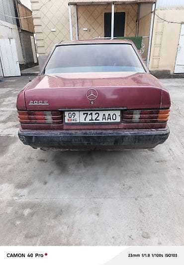 кузовной ремонт авто: Mercedes-Benz 190: 1990 г., 2 л, Механика, Бензин, Седан — 4