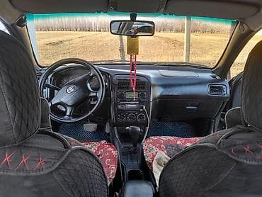авто алам: Toyota Avensis: 2001 г., 1.8 л, Автомат, Бензин, Универсал — 8