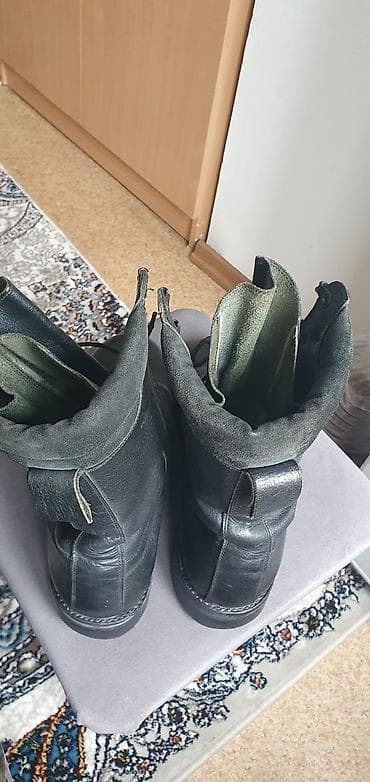 турецкие ботинки мужские: Продам кожаные берцы в хорошем состоянии, размер 43, производство — 3