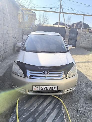 sp 4: Toyota Ipsum: 2001 г., 2.4 л, Автомат, Бензин, Универсал — 1