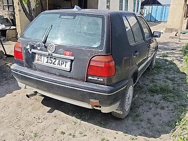 Volkswagen Golf: 1993 г., 1.4 л, Механика, Бензин, Хэтчбэк