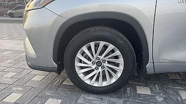 Транспорт: Toyota Highlander: 2021 г., 2.5 л, Гибрид, Кроссовер — 5